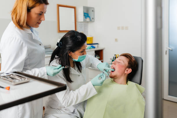 Best Emergency Gum Treatment in Decatur, MI